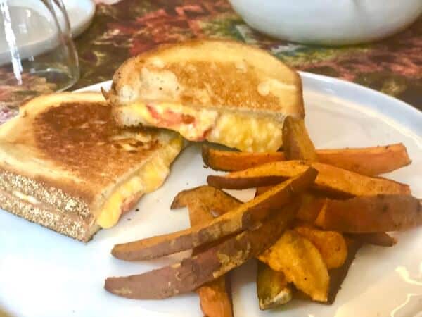 Pimento Grilled Cheese Sandwiches everyplate