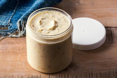 Sun Basket Vegetarian|Spicy barbacoa tofu burgers|Organic protein crunch salad|Greek Feta Dip